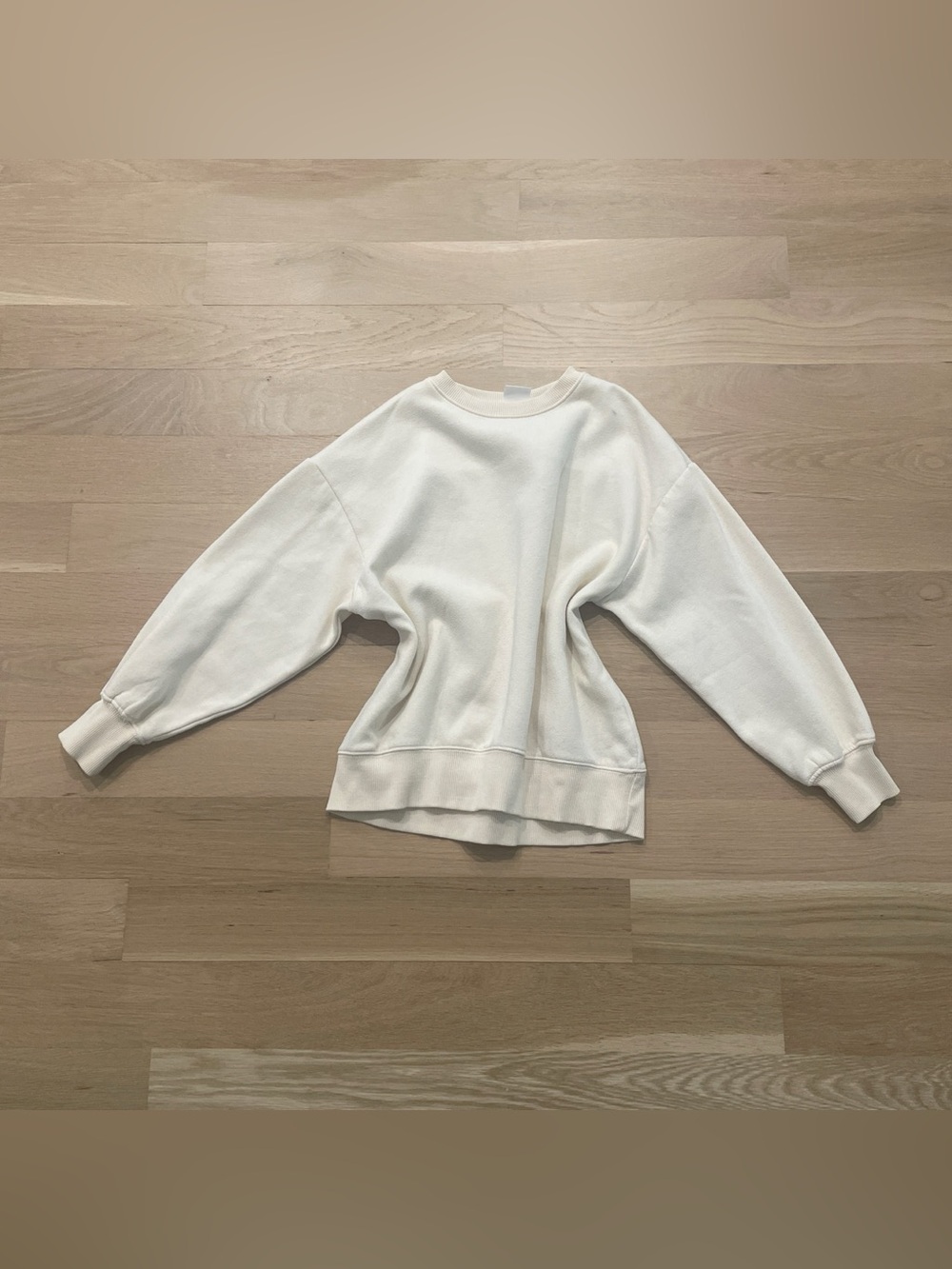 Zara Cream Crewneck Sweatshirt